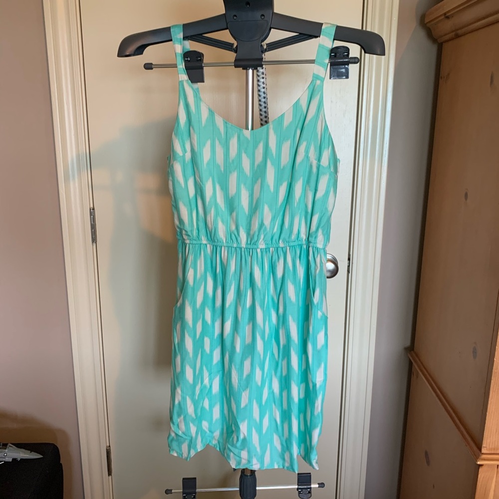 NWT!! Prevett mint and white dress
